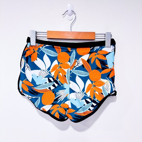 SHEIN Black floral bikini set with orange accents | Tropical beach | Small - Picture 7 of 11